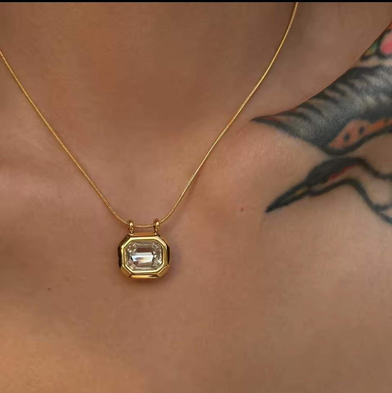 Gold Diamond Geometric Necklace