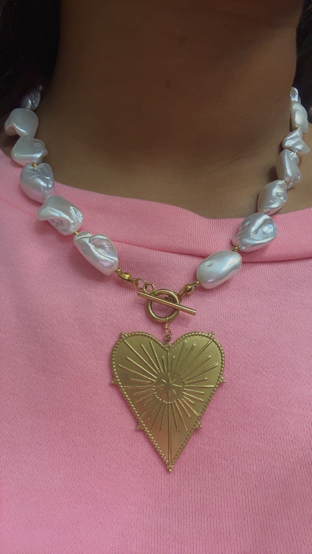 Gold Heart Baroque Pearl Necklace