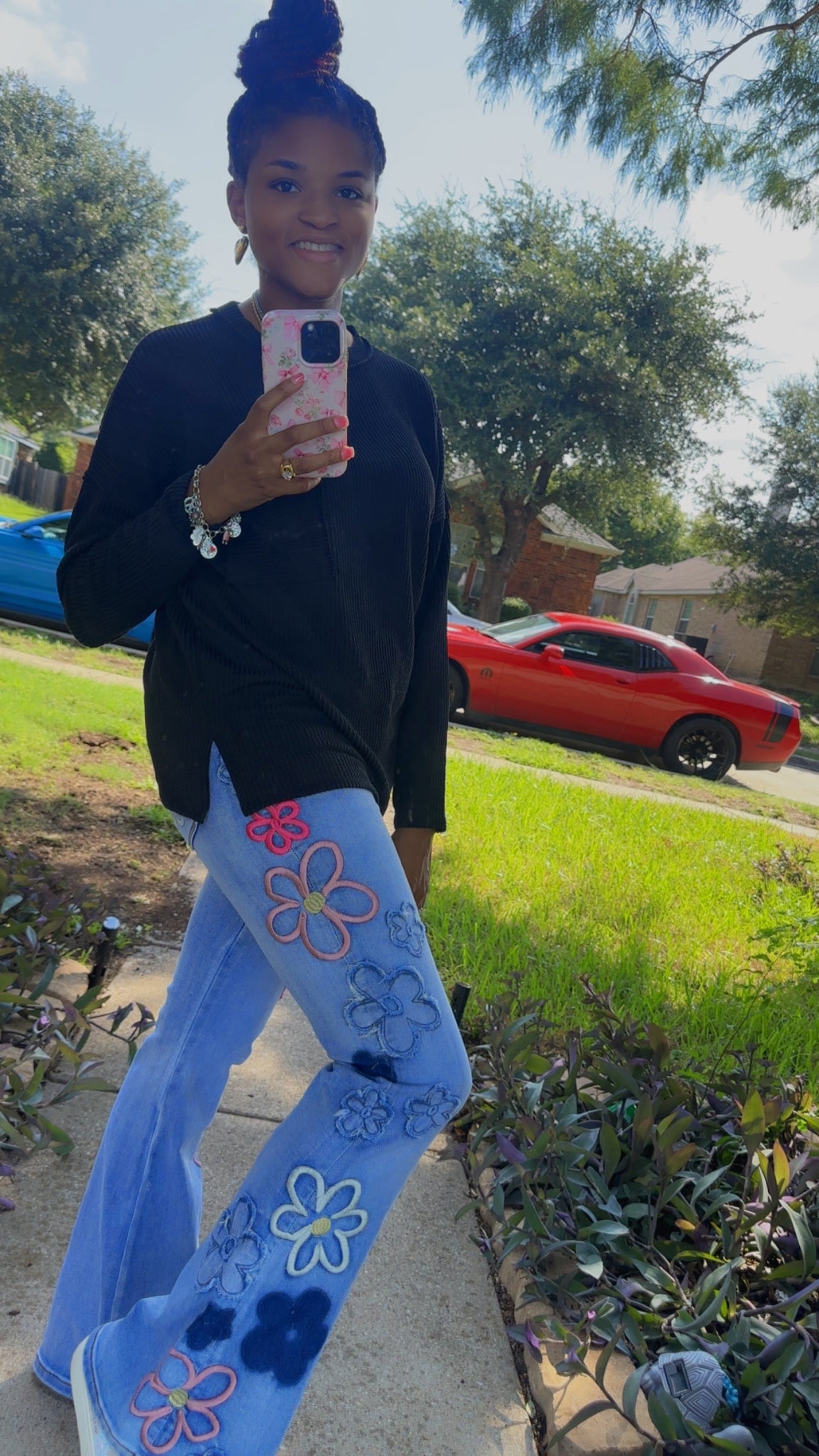 Washed Flower Embroidery Denim Pants