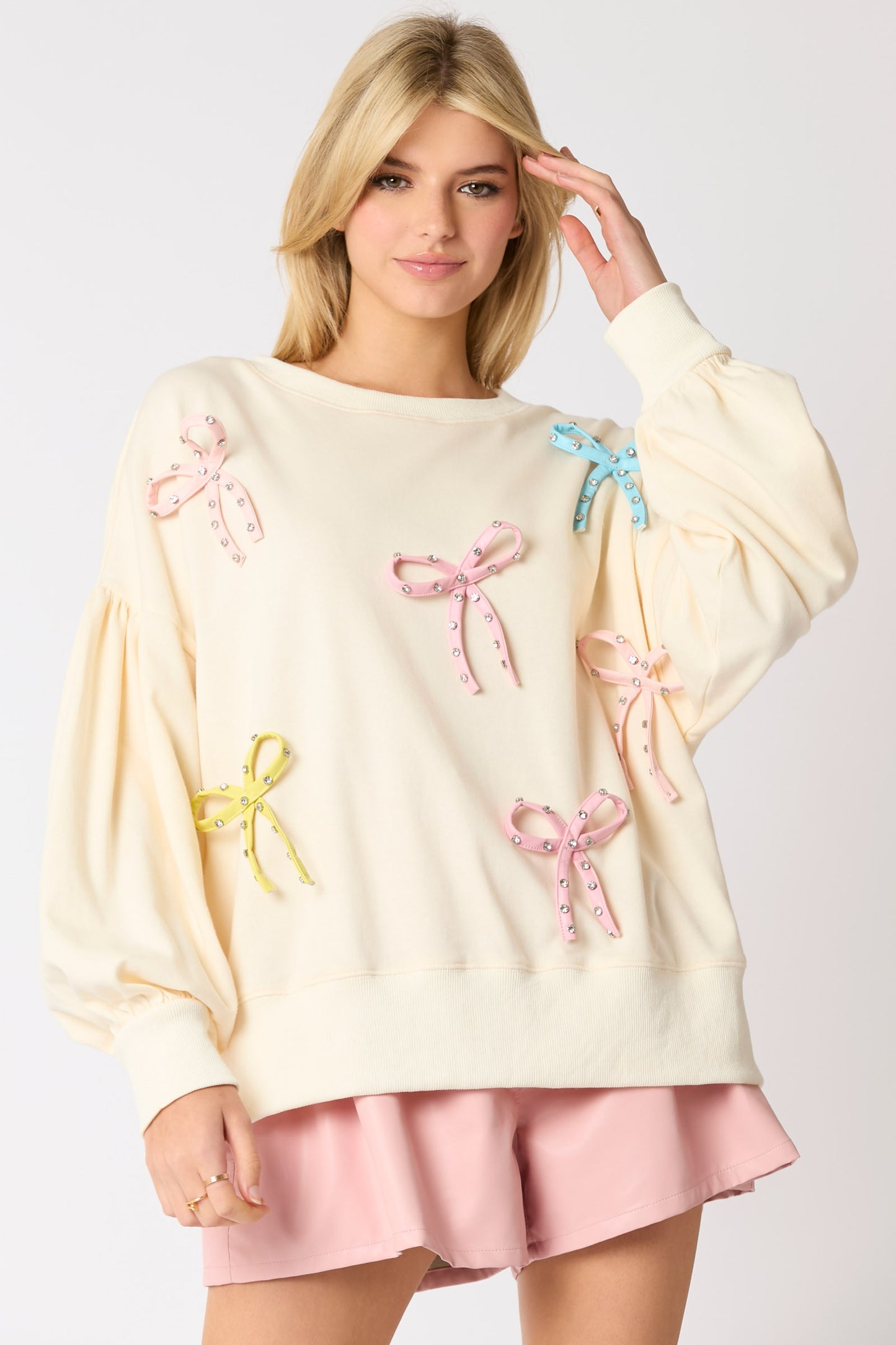 Bow Diamond Stud Oversized Sweatshirt
