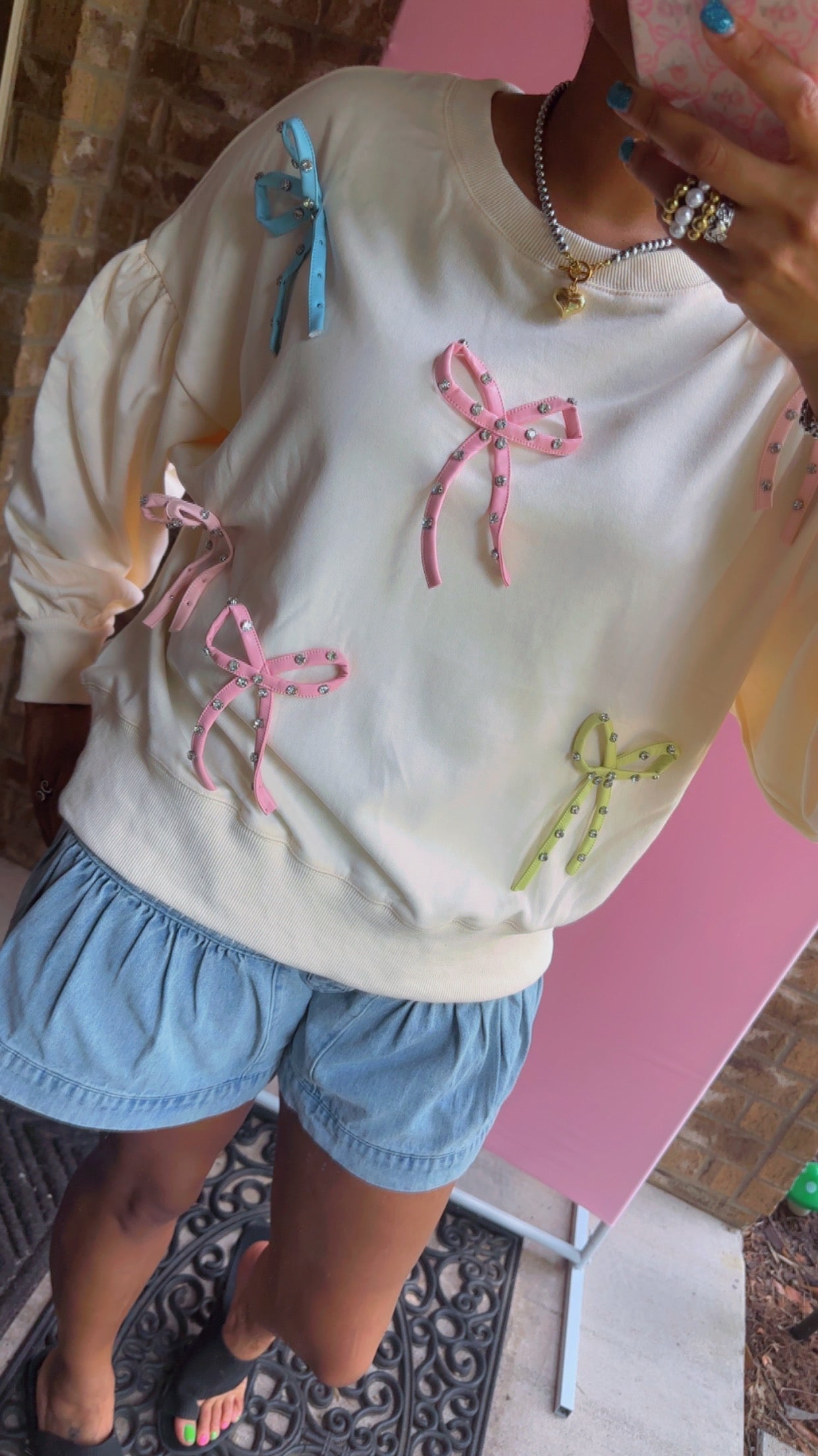 Bow Diamond Stud Oversized Sweatshirt