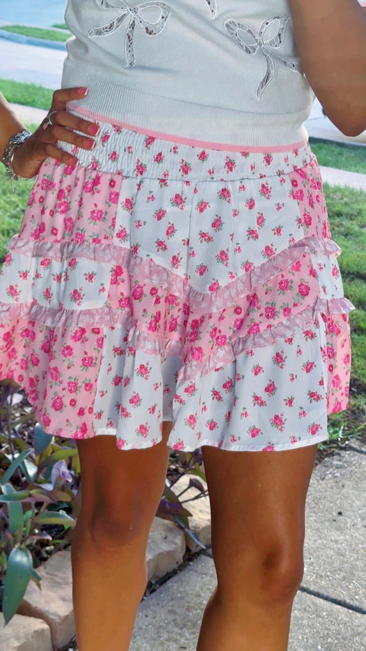 Mixed Floral Ruffle Detail Mini Skirt