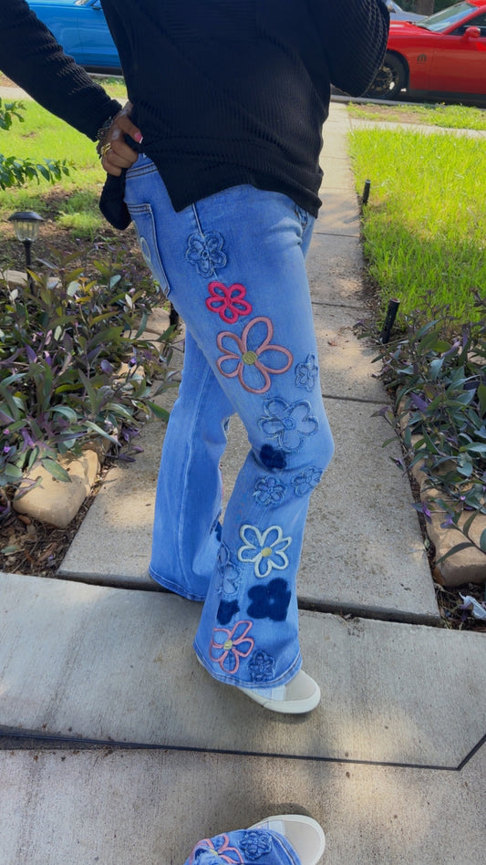 Washed Flower Embroidery Denim Pants