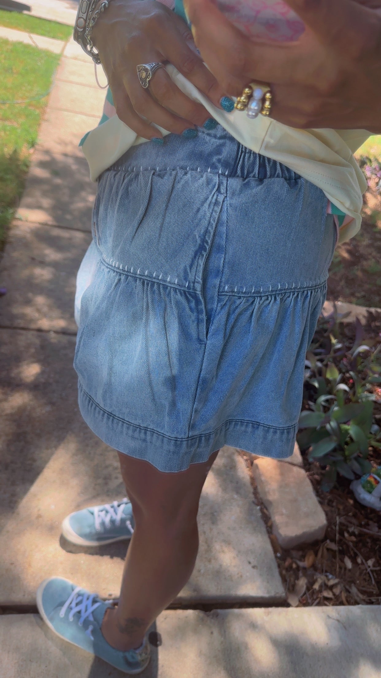 High Rise Tierred Washed Denim Shorts With Flower Buttons